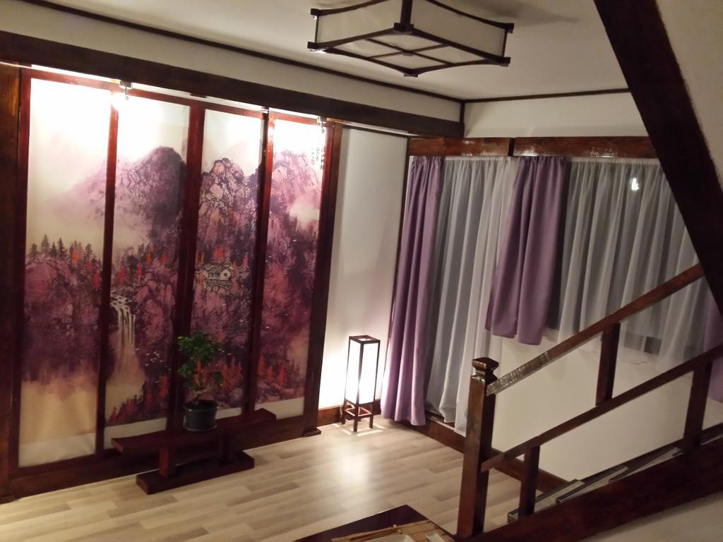 Casa Lily - Japanese Retreat Hotel Sighisoara Ruang foto